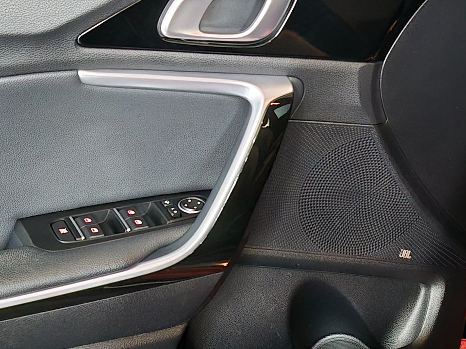 Kia ProCeed 1,4 T-GDi GT-Line DCT 5d
