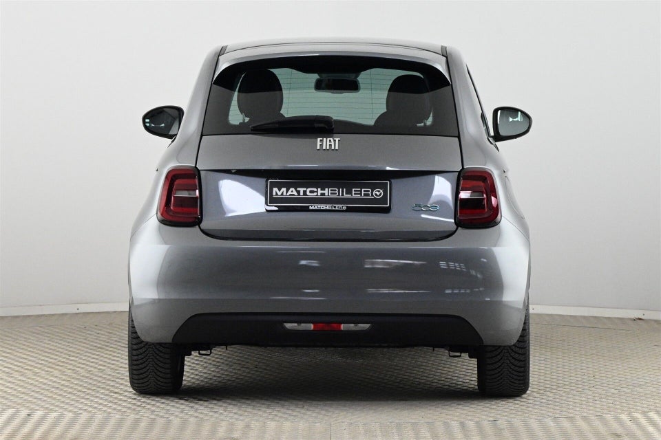 Fiat 500e 42 Icon 3d