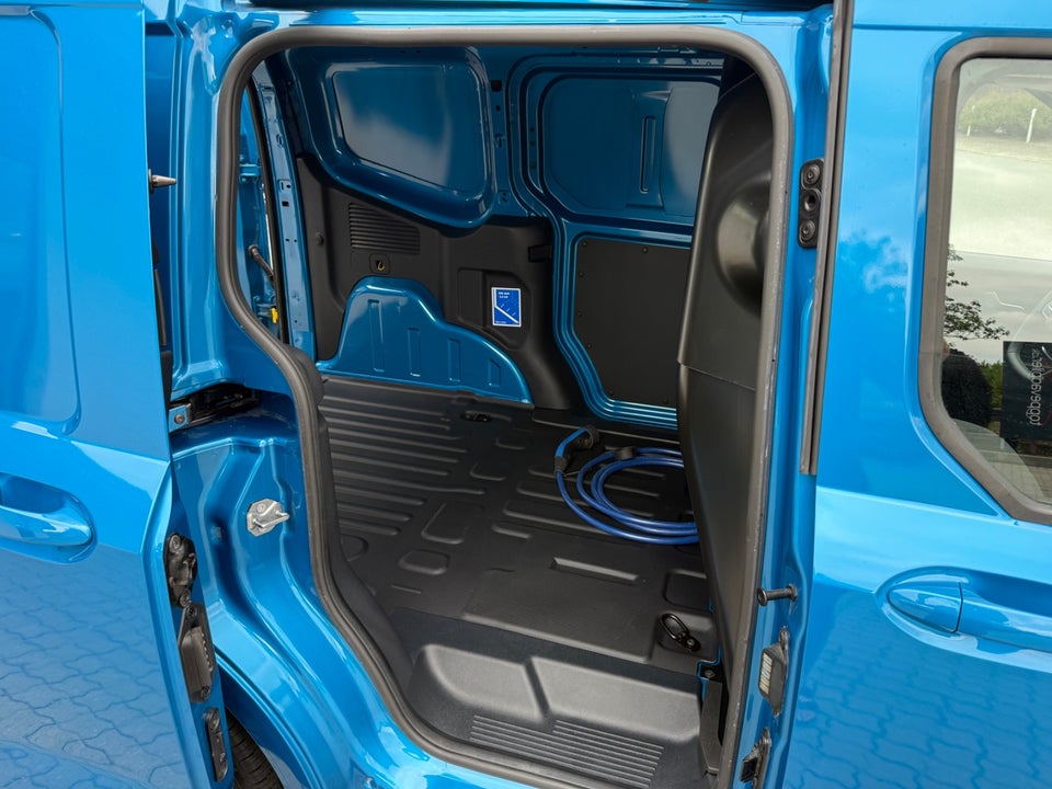 Ford E-Transit Courier 43 Limited