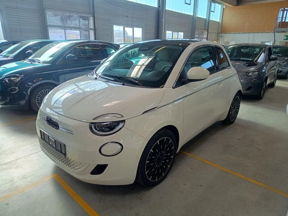 Fiat 500e 42 la Prima Sky 3d
