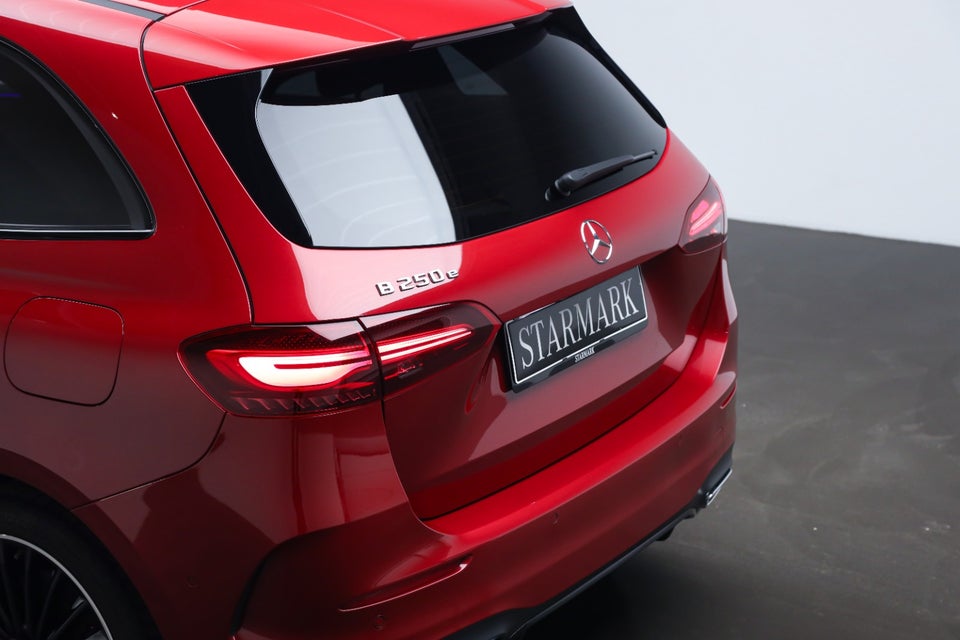 Mercedes B250 e 1,3 AMG Line aut. 5d