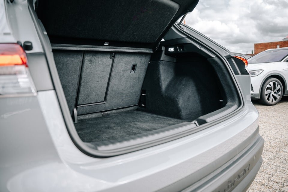 Audi Q4 e-tron 45 quattro 5d