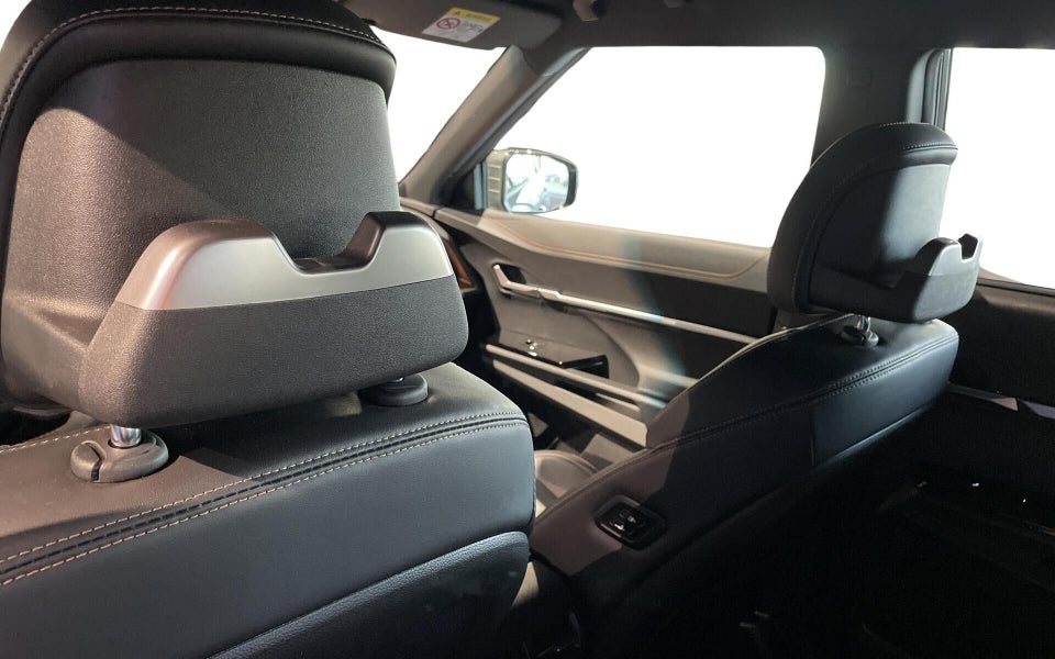 KGM Torres EVX Exclusive 5d