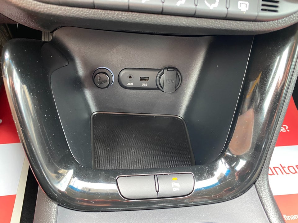 Kia Ceed 1,4 CVVT Spring SW 5d