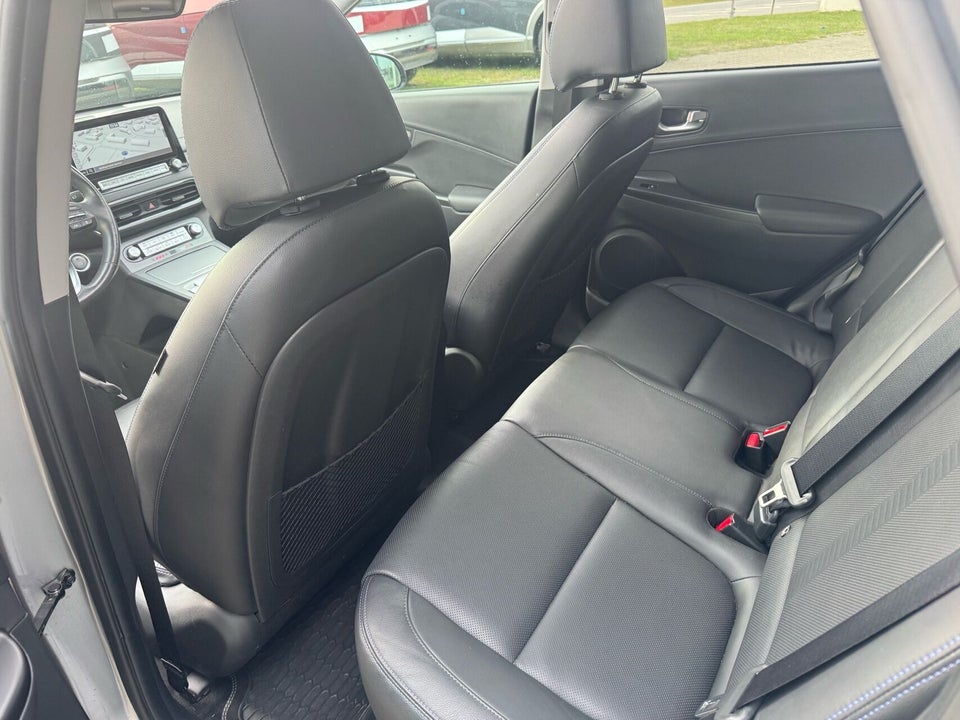 Hyundai Kona 64 EV Advanced Premium 5d