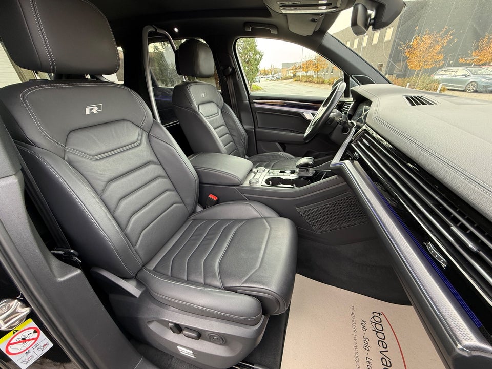 VW Touareg 3,0 TDi 286 R-line aut. 4Motion Van 5d