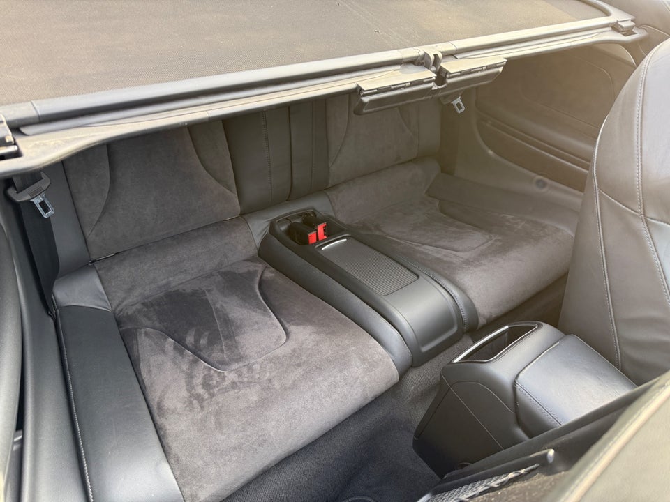 Audi A5 3,2 FSi Cabriolet quattro S-tr. 2d