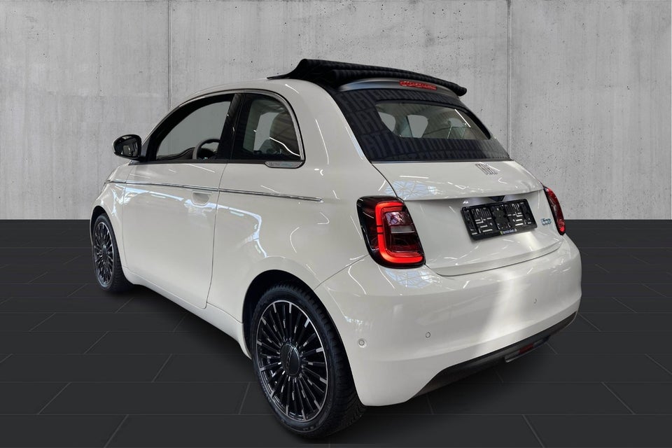 Fiat 500e 42 la Prima by Bocelli Cabrio 2d