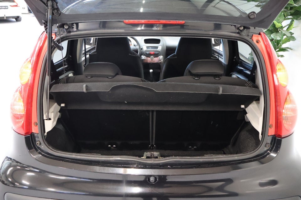 Peugeot 107 1,0 Cool 5d