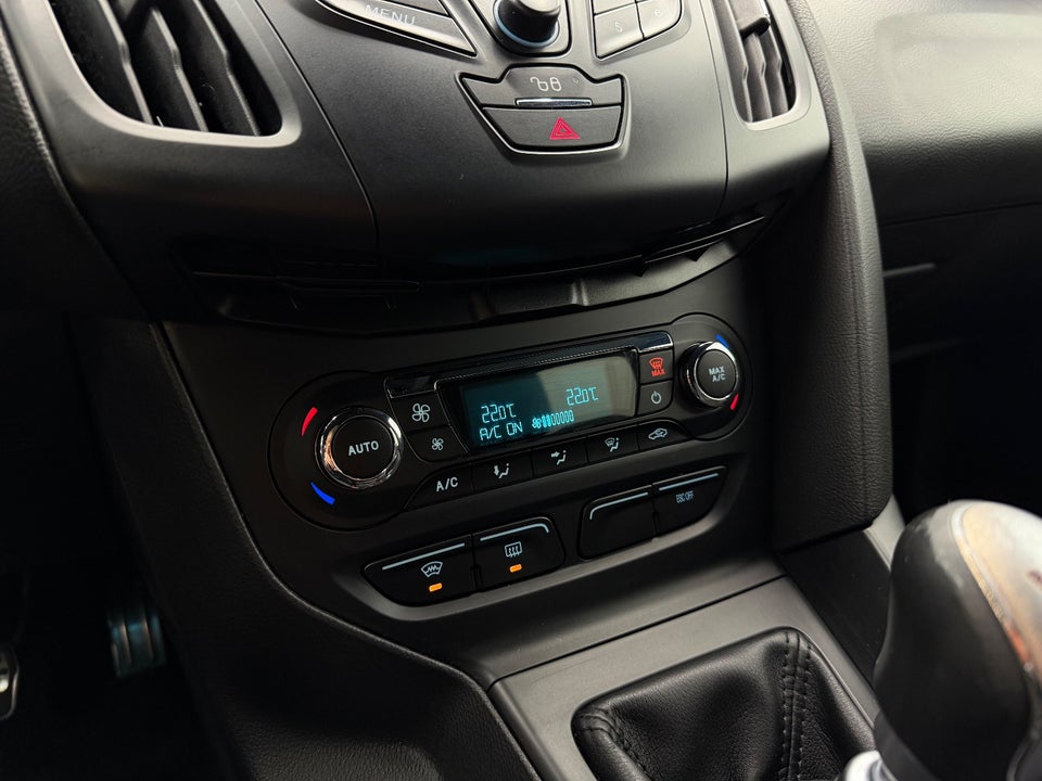 Ford Focus 2,0 SCTi 250 ST2 stc. 5d