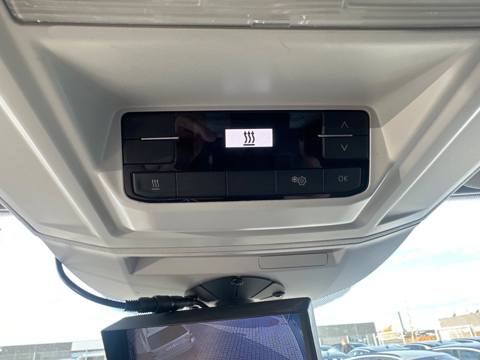 VW Crafter 35 2,0 TDi 177 Box m/lift