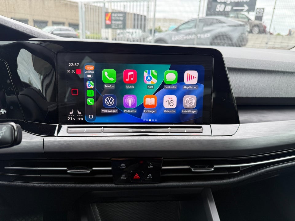 VW Golf VIII 1,4 eHybrid DSG 5d