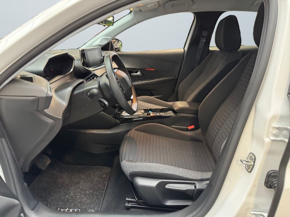 Peugeot e-208 50 Active Pack 5d
