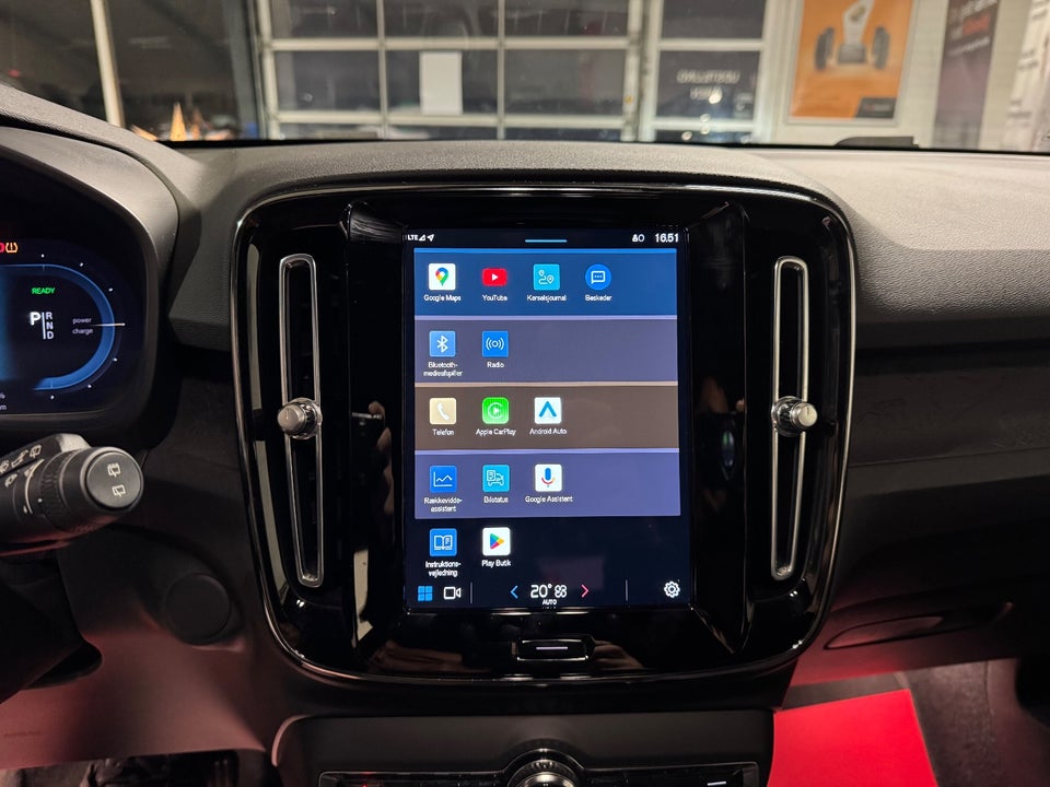 Volvo XC40 P6 ReCharge Core 5d