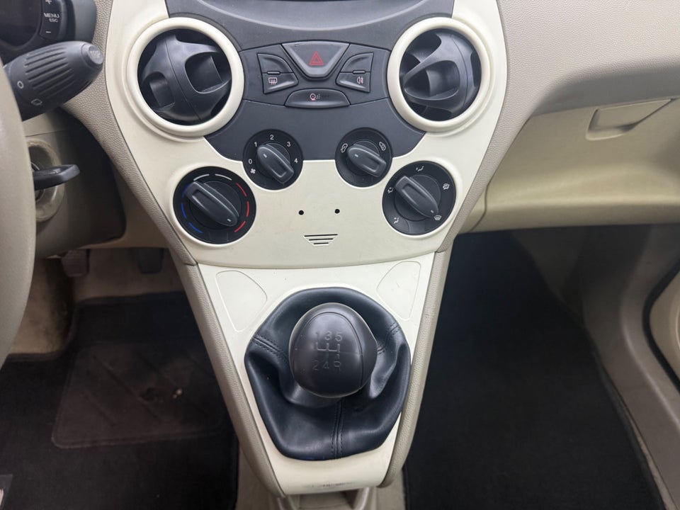 Ford Ka 1,2 Titanium 3d