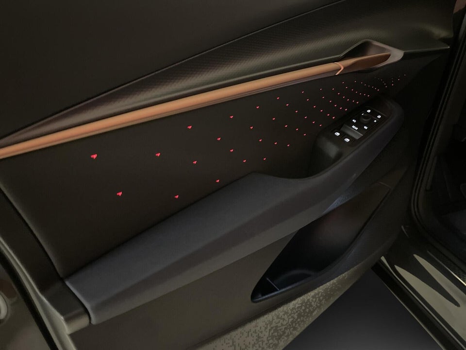 Cupra Tavascan 77 VZ Adrenaline 5d