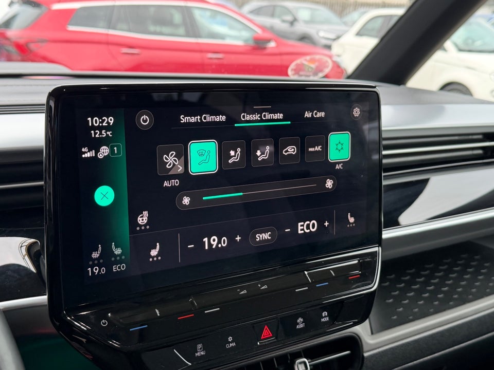 VW ID.Buzz 77 Pro SWB 5d