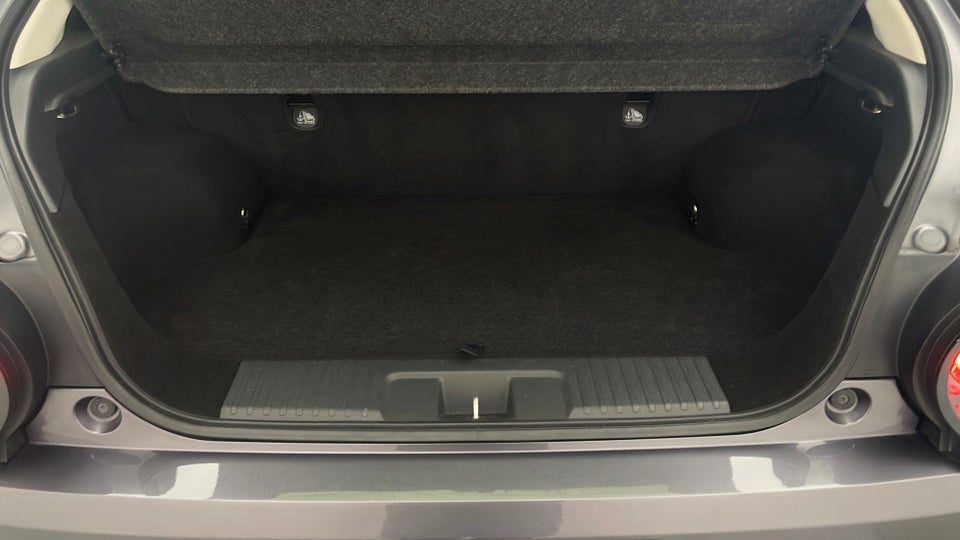 Honda e Advance 5d