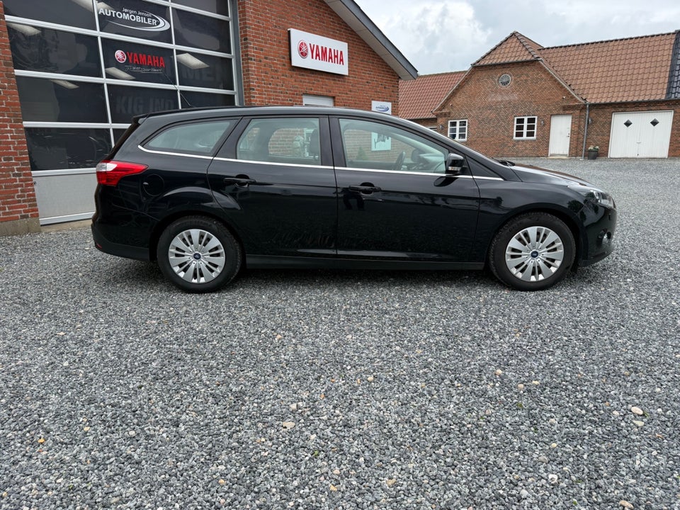 Ford Focus 1,0 SCTi 100 Edition stc. ECO 5d