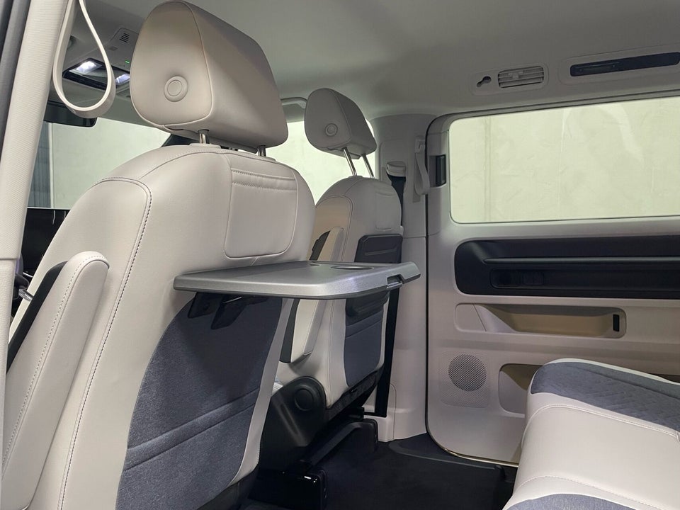 VW ID.Buzz 86 Pro 7prs LWB 5d