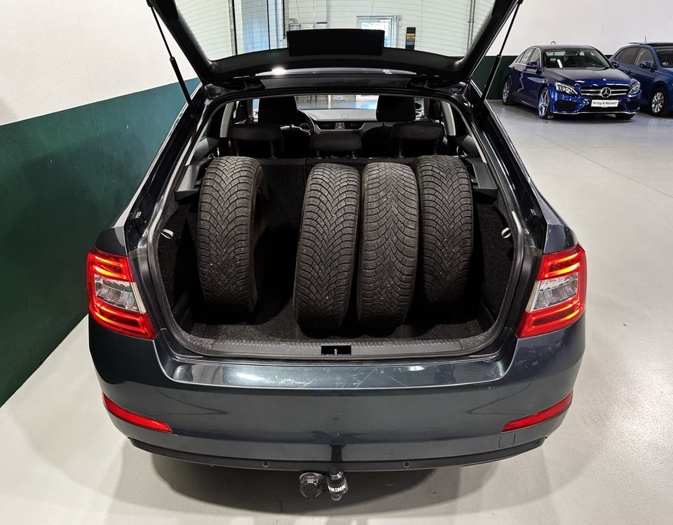 Skoda Octavia 1,6 TDi 110 Ambition 5d