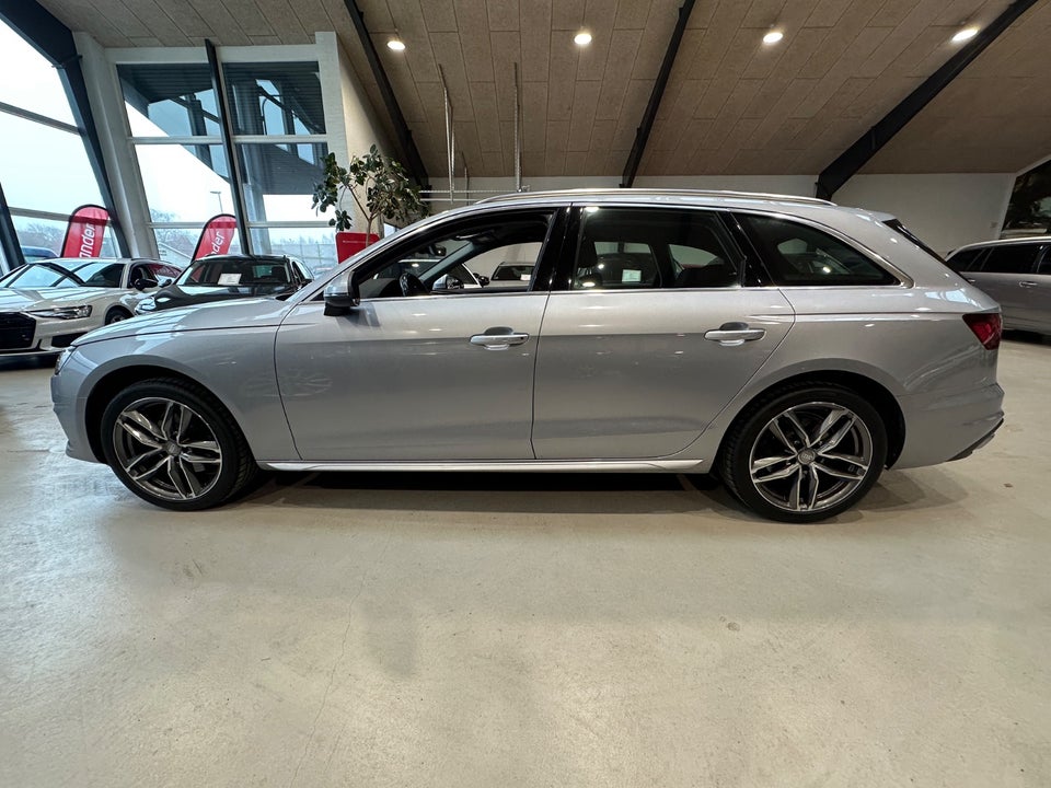 Audi A4 40 TFSi S-line plus Avant S-tr. 5d