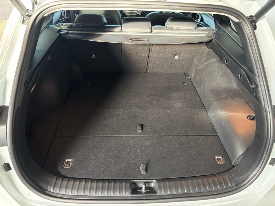 Kia Ceed 1,6 PHEV Upgrade SW DCT 5d