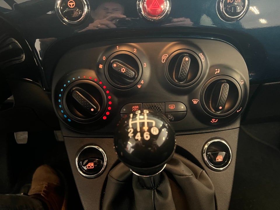 Fiat 500 1,0 Hybrid Vita Comfort 3d