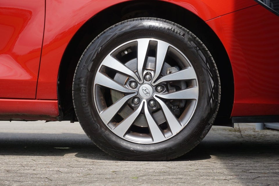 Hyundai i30 1,0 T-GDi Premium stc. 5d