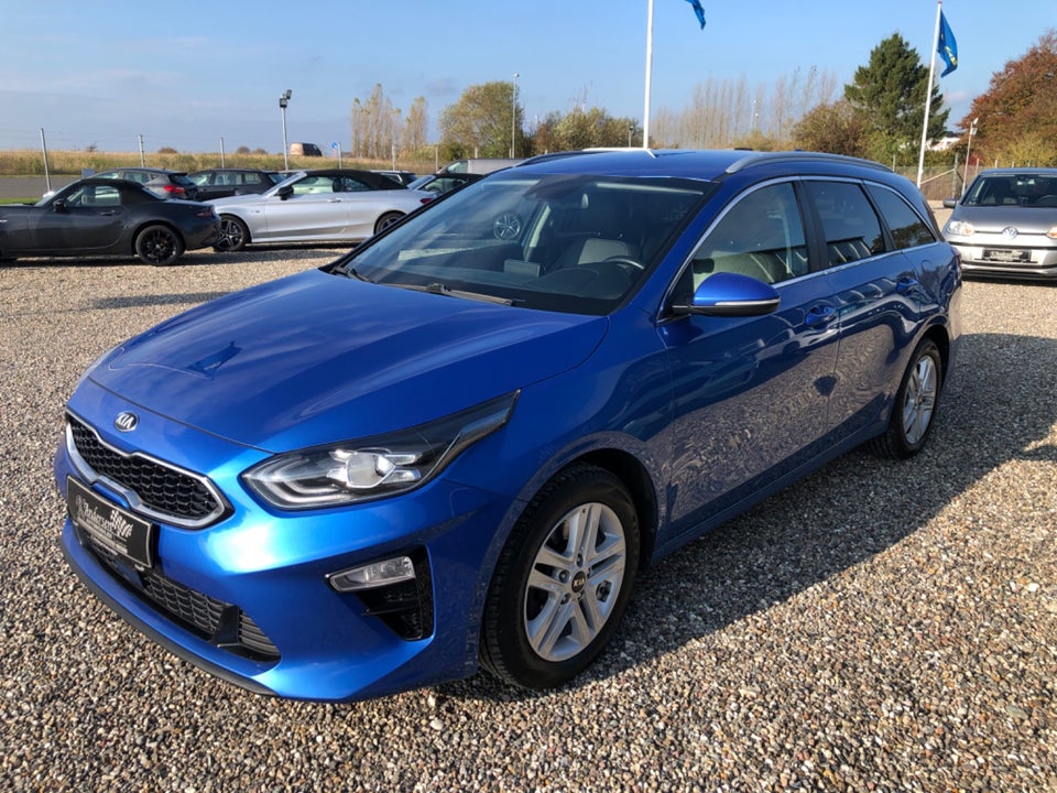 Kia Ceed 1,6 CRDi 136 Intro Edition SW DCT 5d