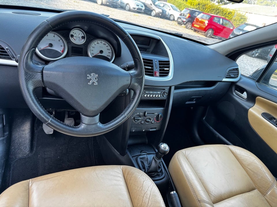 Peugeot 207 1,4 XR+ 5d