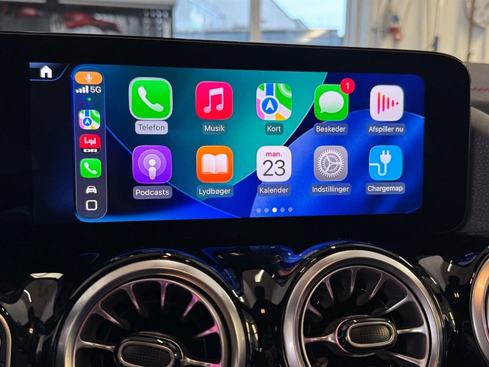 Mercedes EQA250+ AMG Line Advance Plus 5d