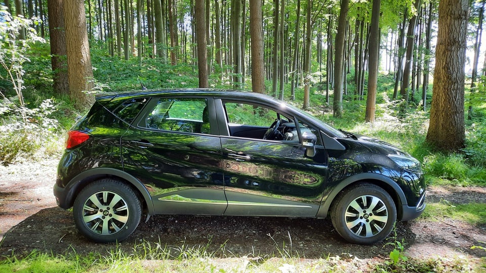 Renault Captur 0,9 TCe 90 Expression 5d