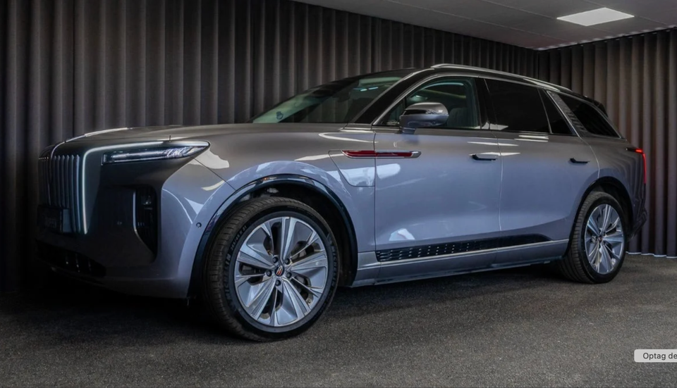 Hongqi E-HS9 99 Exclusive 5d