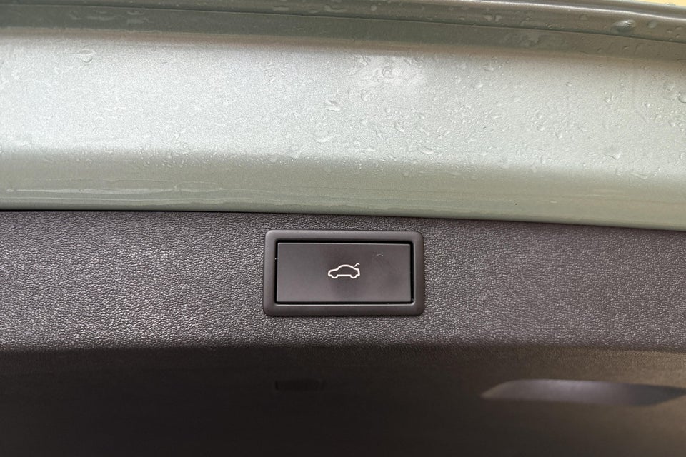 Skoda Enyaq 80 iV Suite 5d