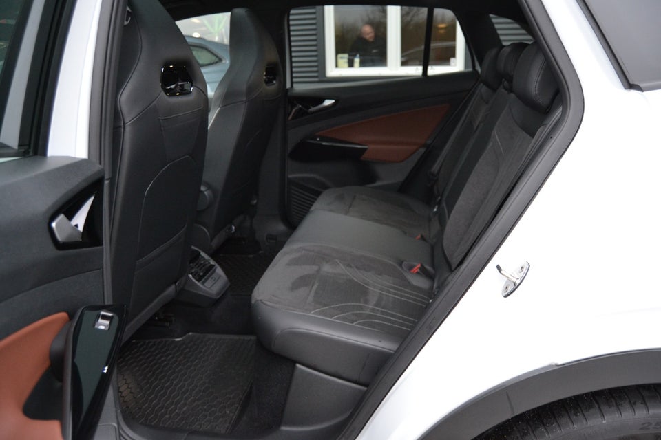 VW ID.4 77 Pro Performance Family 5d