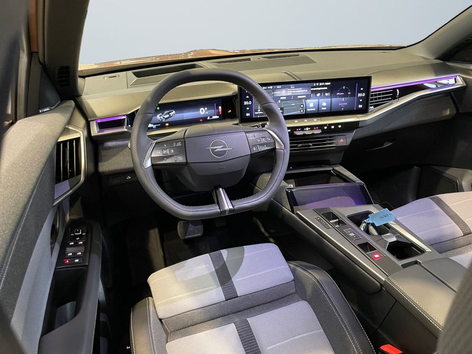 Opel Grandland-e 73 GS 5d