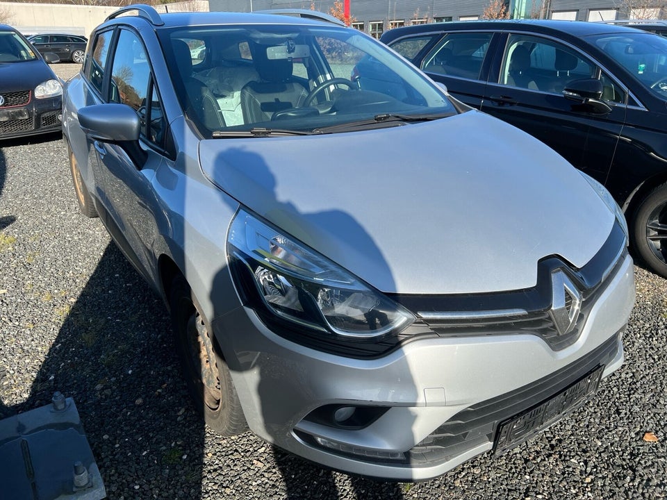Renault Clio IV 1,5 dCi 90 Zen Sport Tourer 5d