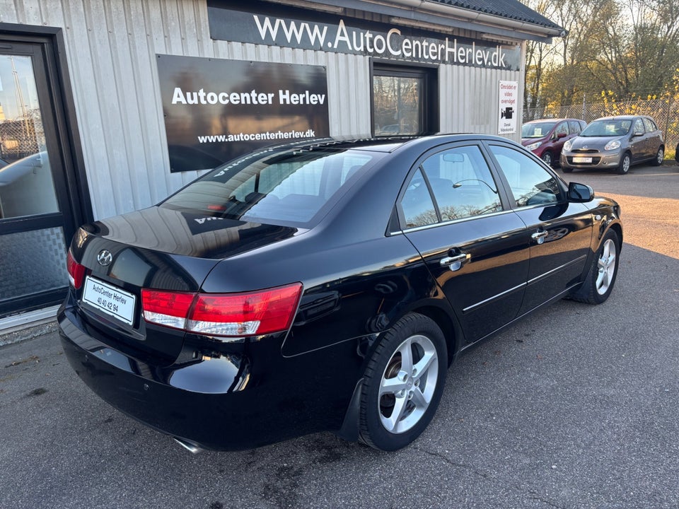 Hyundai Sonata 3,3 GLX NF aut. 4d