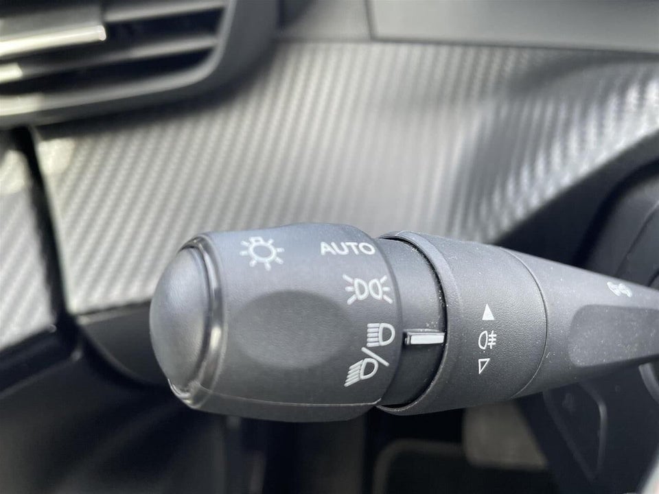 Peugeot 2008 1,2 PureTech 130 Allure Pack EAT8 5d