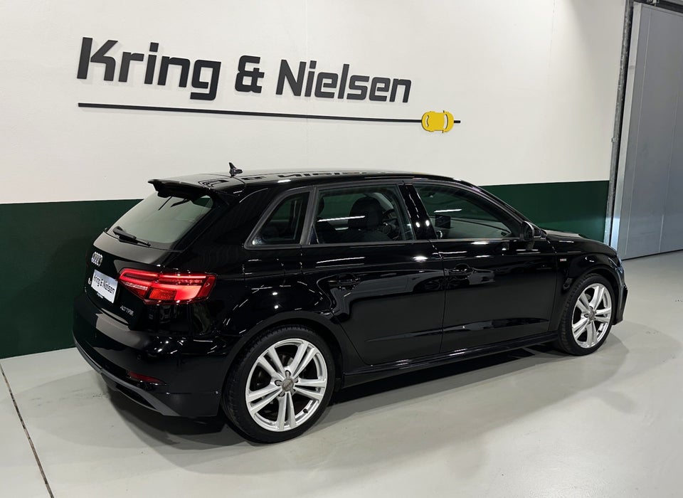 Audi A3 40 TFSi Sport Limited Sportback S-tr. 5d