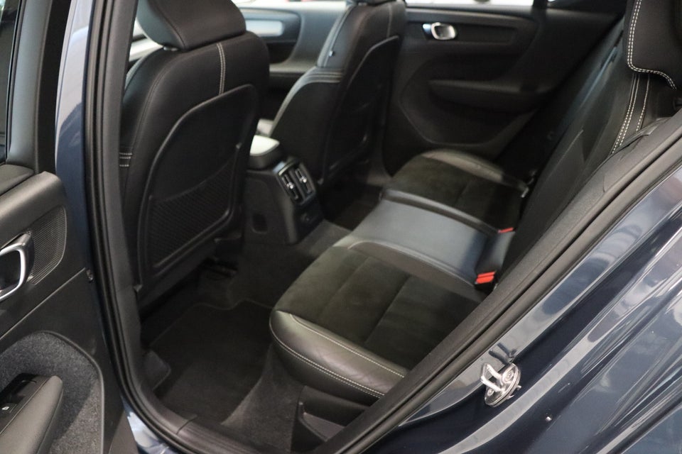 Volvo XC40 1,5 T5 ReCharge R-Design aut. 5d