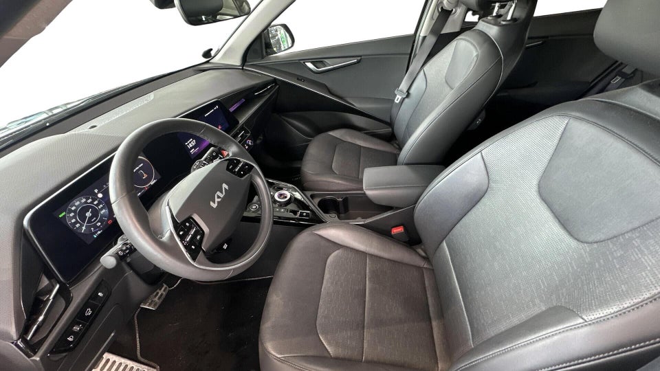Kia Niro 64 EV Upgrade 5d