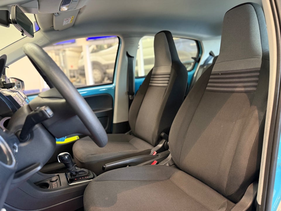 VW e-Up! Move Up! 5d