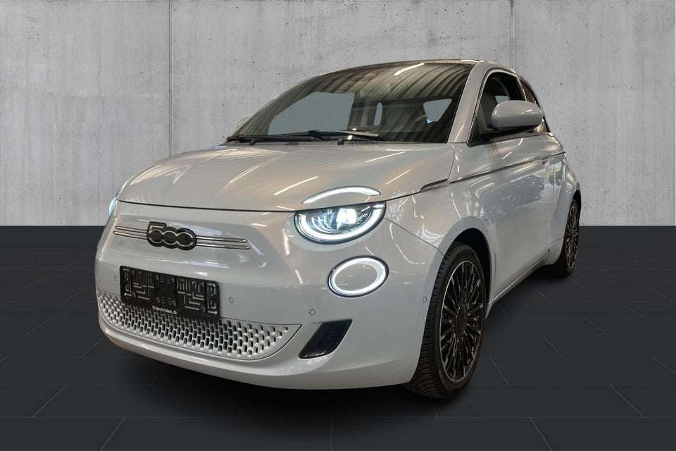 Fiat 500e 42 la Prima by Bocelli 3d