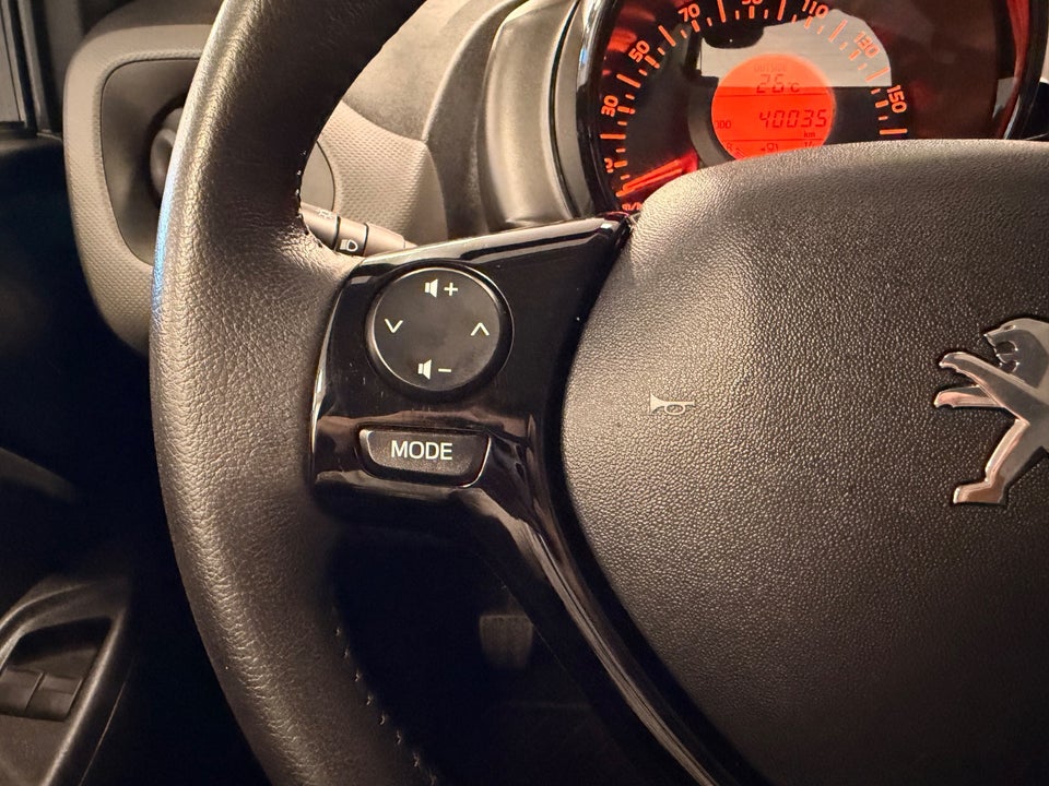 Peugeot 108 1,0 e-VTi 72 Style 5d