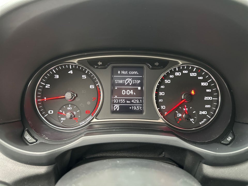 Audi A1 1,0 TFSi 95 Sportback 5d