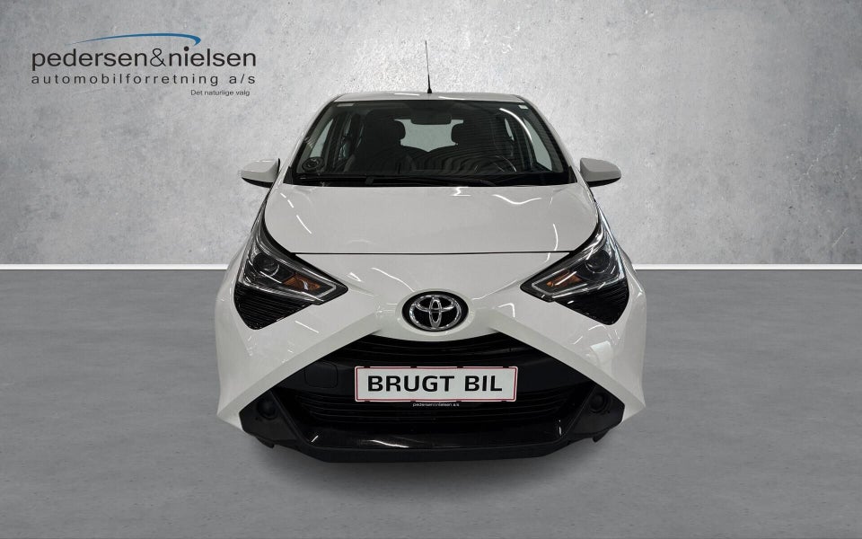 Toyota Aygo 1,0 VVT-i x-plore 5d