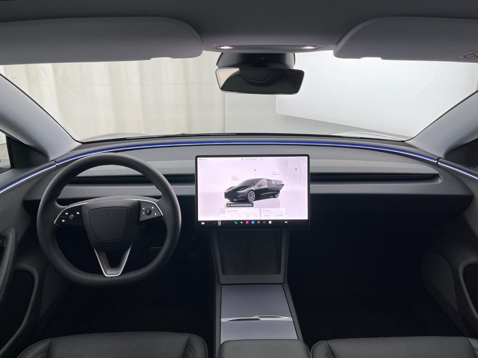 Tesla Model 3 RWD 4d
