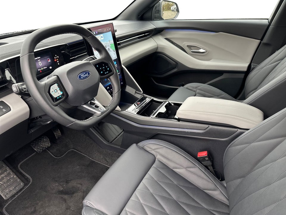 Ford Capri 82 Premium Extended Range 5d